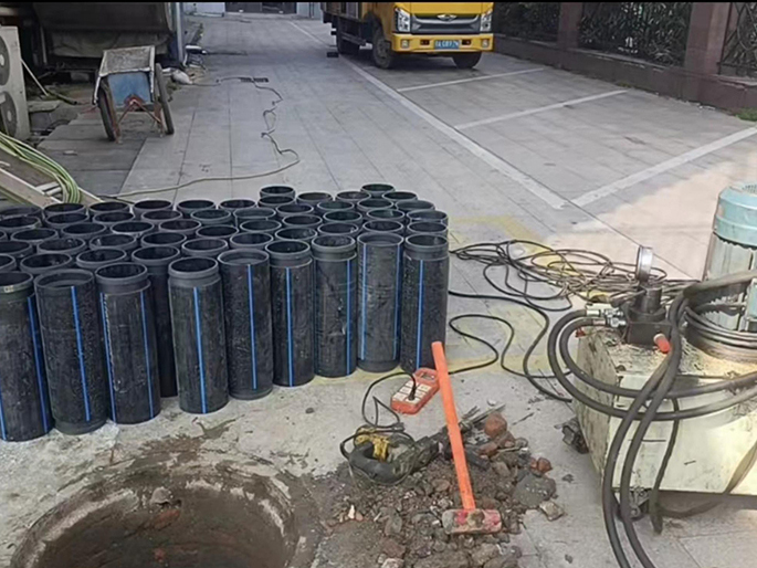 铜陵PE置换管厂家 DN315置换管 非开挖管短管置换